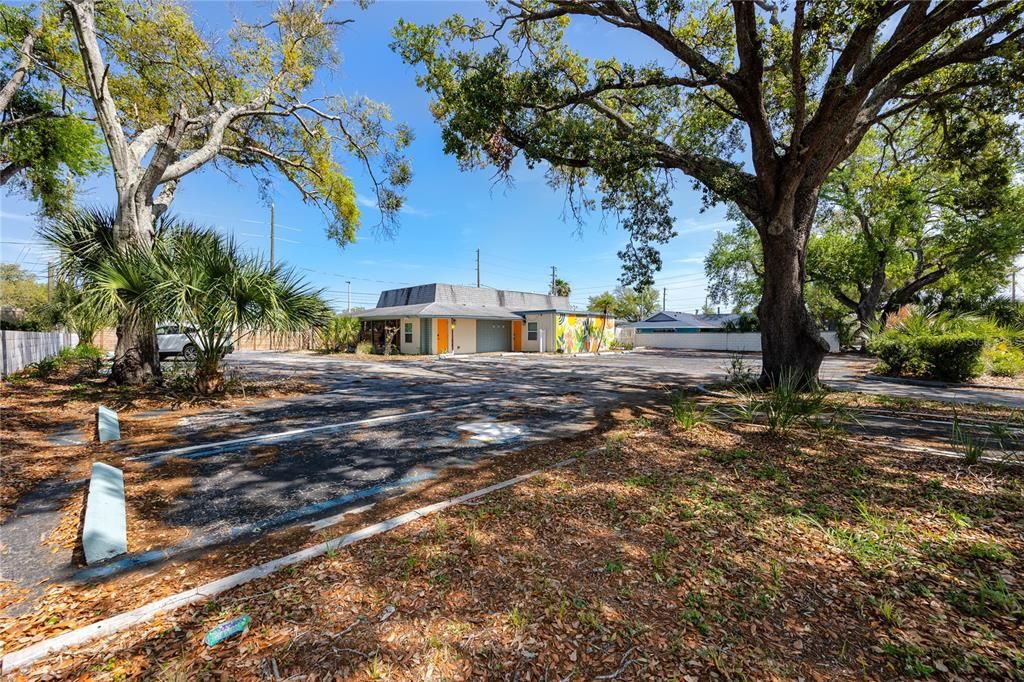For Sale: $1,200,000 (0 beds, 0 baths, 3641 Square Feet)