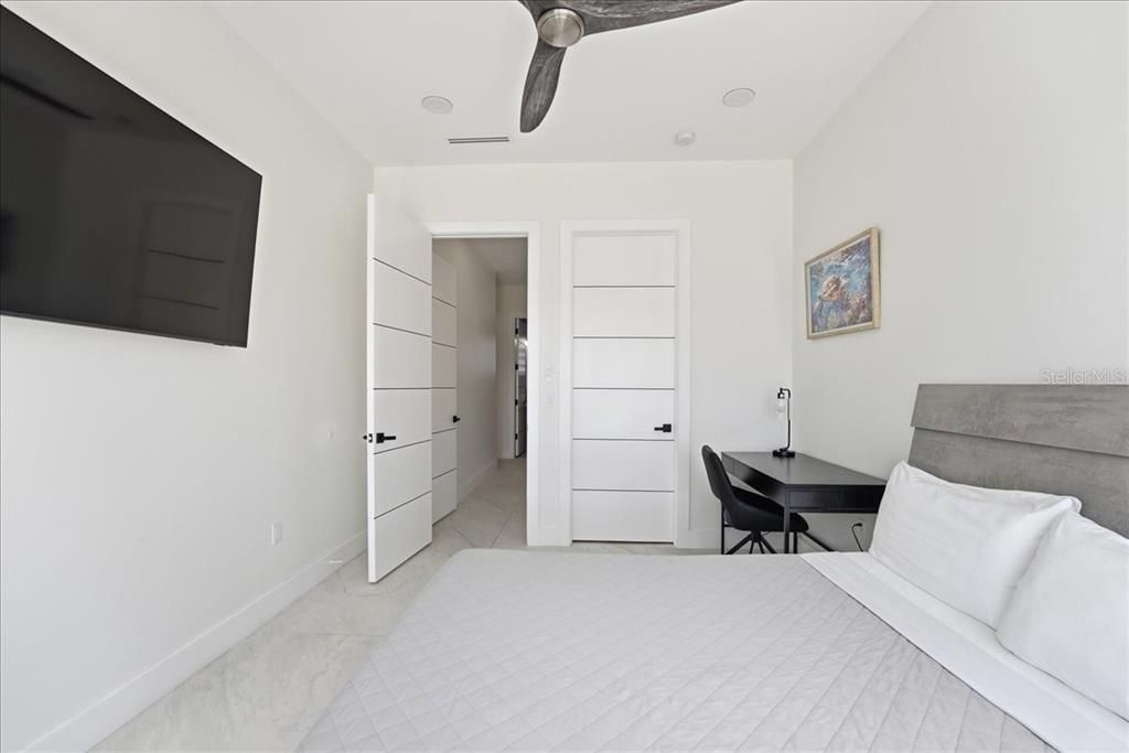 En Venta: $2,795,000 (5 camas, 4 baños, 4097 Pies cuadrados)