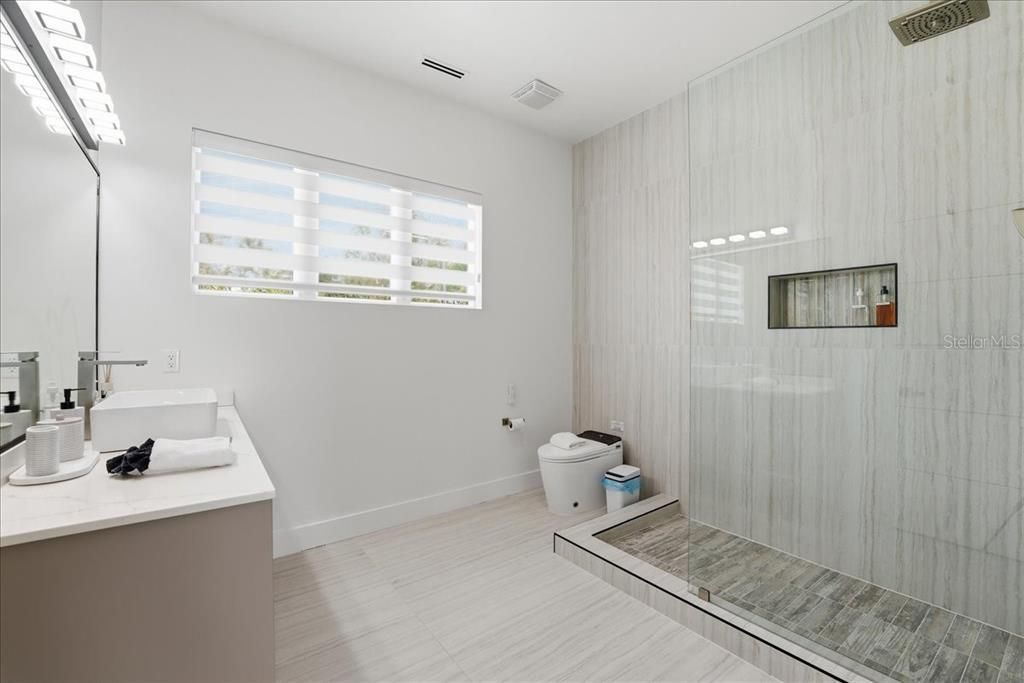 En Venta: $2,795,000 (5 camas, 4 baños, 4097 Pies cuadrados)