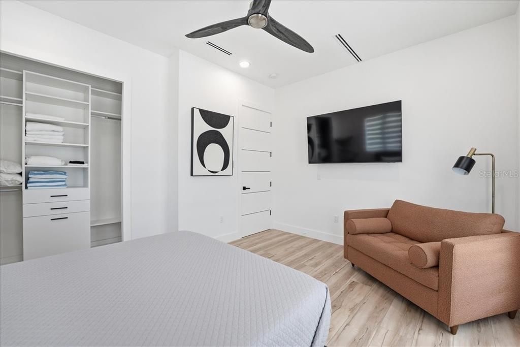 En Venta: $2,795,000 (5 camas, 4 baños, 4097 Pies cuadrados)