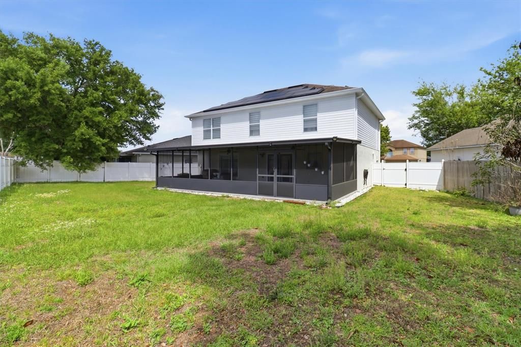 En Venta: $365,000 (4 camas, 2 baños, 2222 Pies cuadrados)