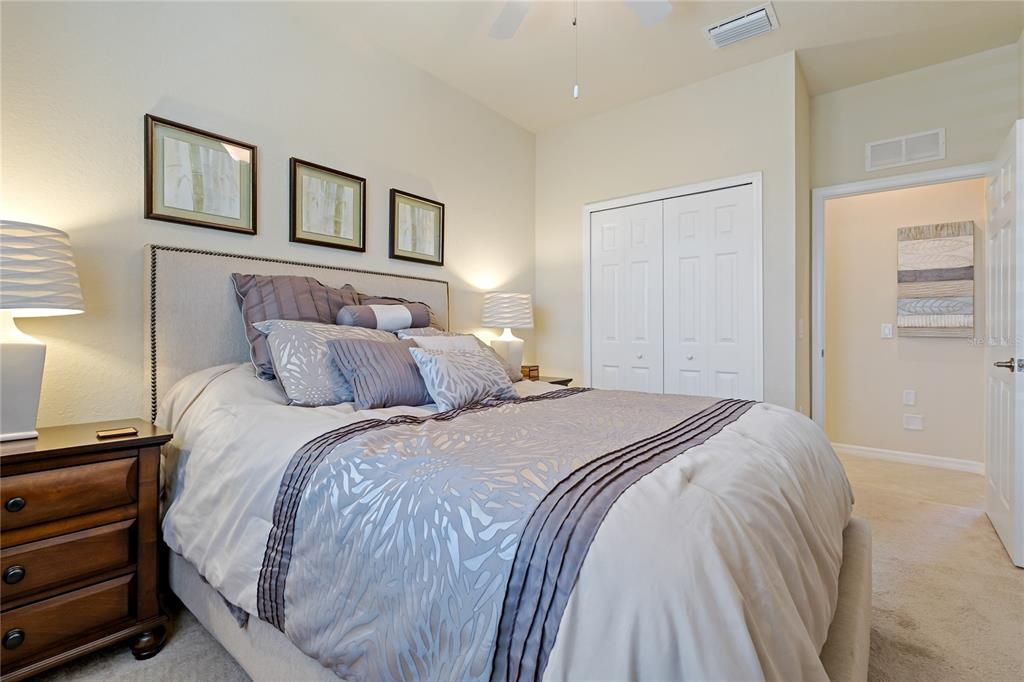 出租: $2,295 (2 贝兹, 2 浴室, 1156 平方英尺)