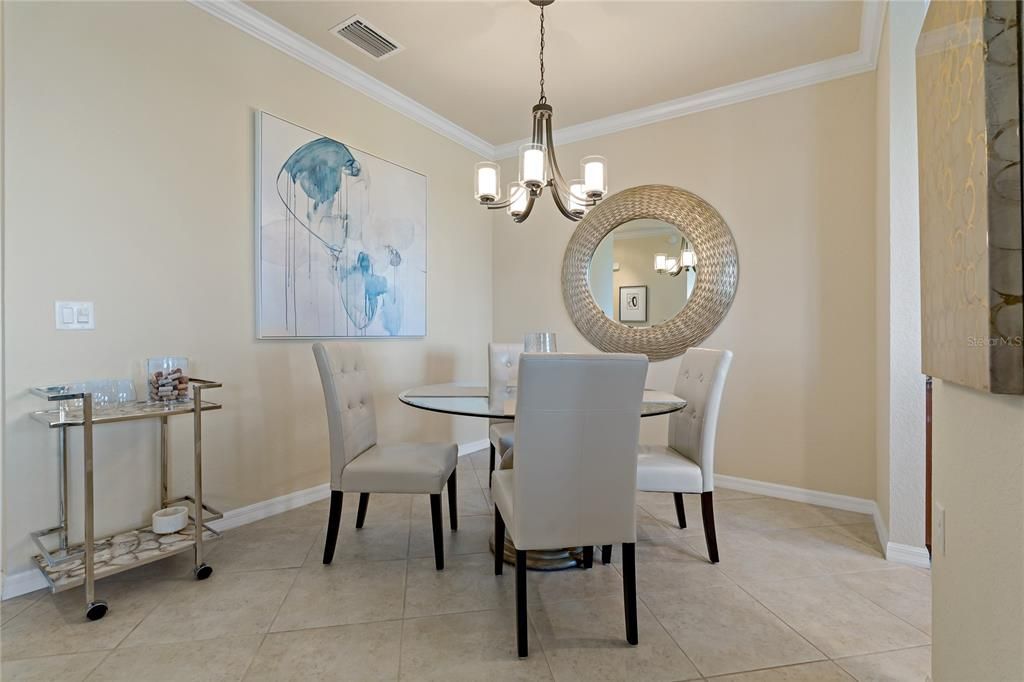 出租: $2,295 (2 贝兹, 2 浴室, 1156 平方英尺)