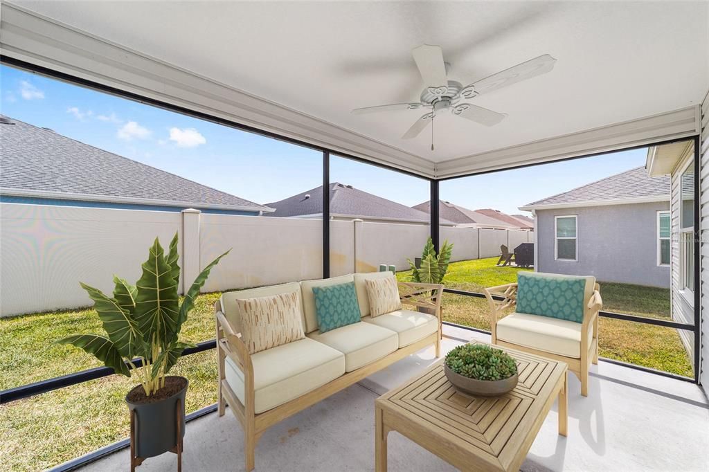 Activo con contrato: $364,900 (3 camas, 2 baños, 1392 Pies cuadrados)