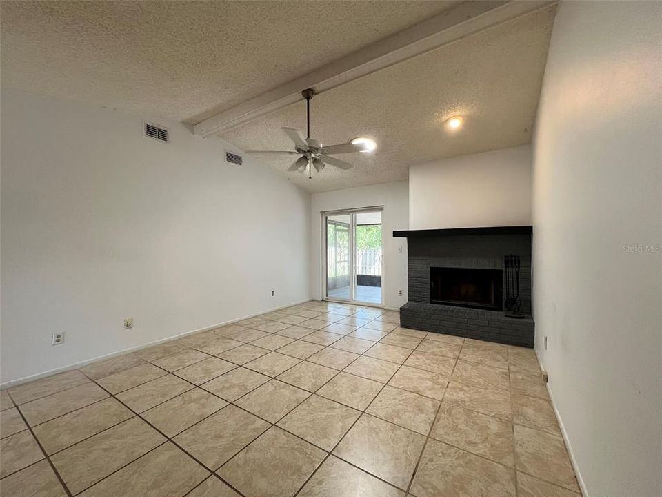 En Venta: $165,000 (1 camas, 1 baños, 754 Pies cuadrados)