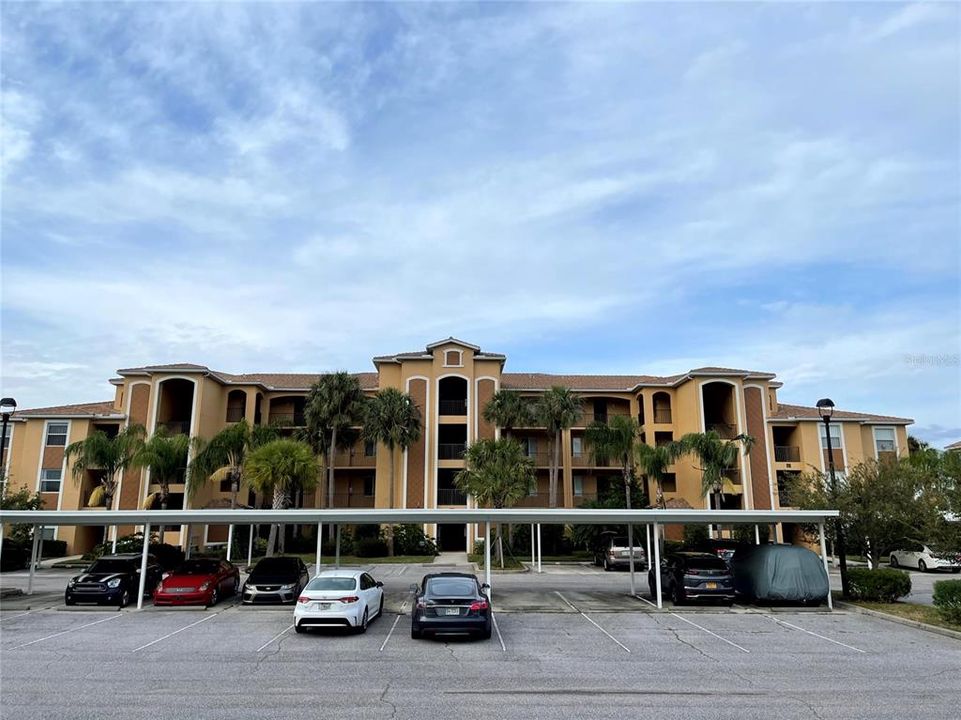 For Rent: $2,150 (2 beds, 2 baths, 1121 Square Feet)