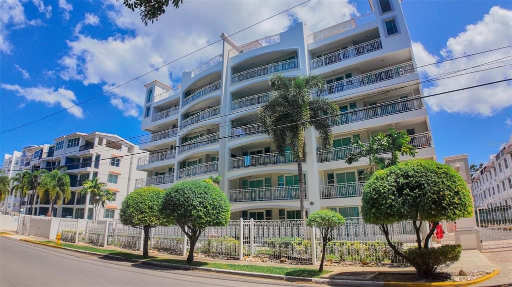 На продажу: $450,000 (2 спален, 1 ванн, 906 Квадратных фут)