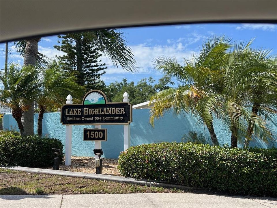 На продажу: $168,000 (2 спален, 1 ванн, 624 Квадратных фут)