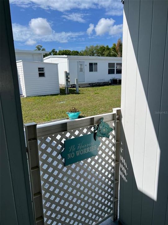 На продажу: $168,000 (2 спален, 1 ванн, 624 Квадратных фут)