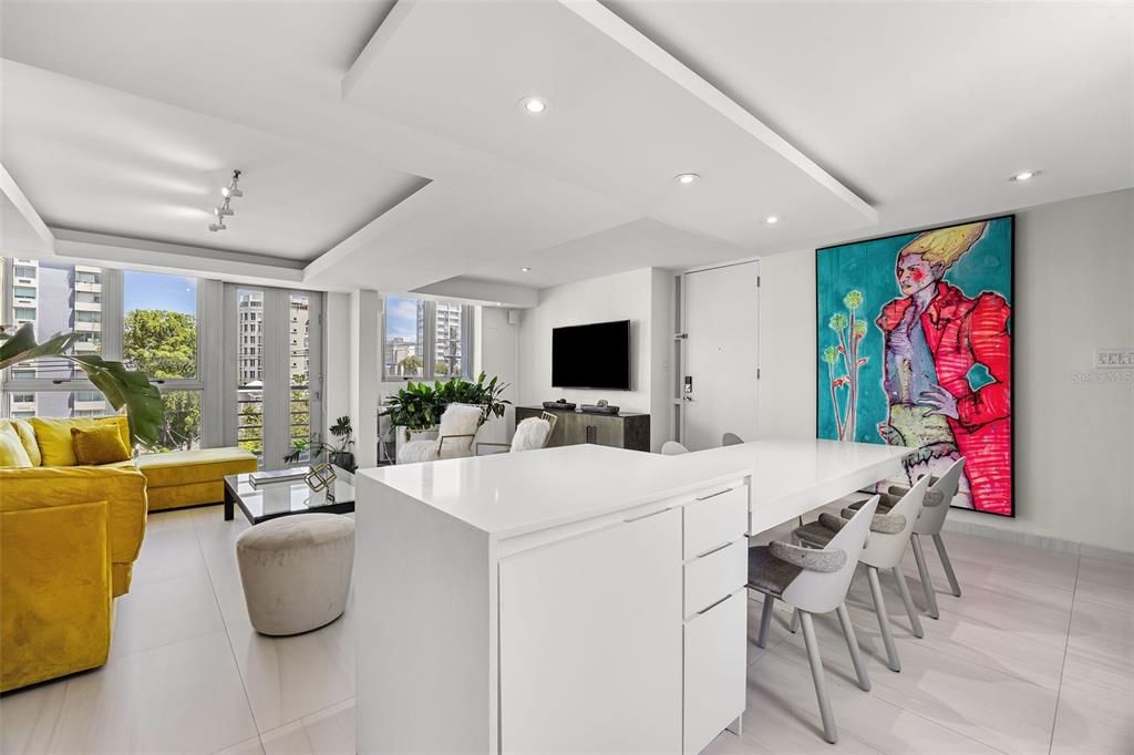 For Sale: $795,000 (3 beds, 2 baths, 1947 Square Feet)