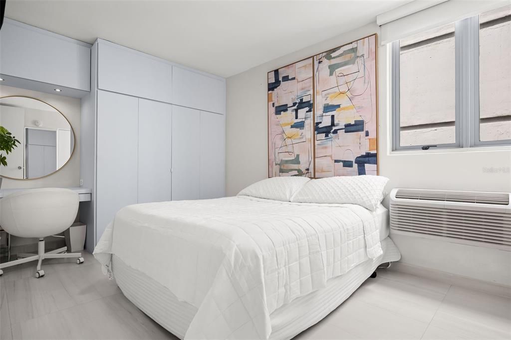 For Sale: $795,000 (3 beds, 2 baths, 1947 Square Feet)