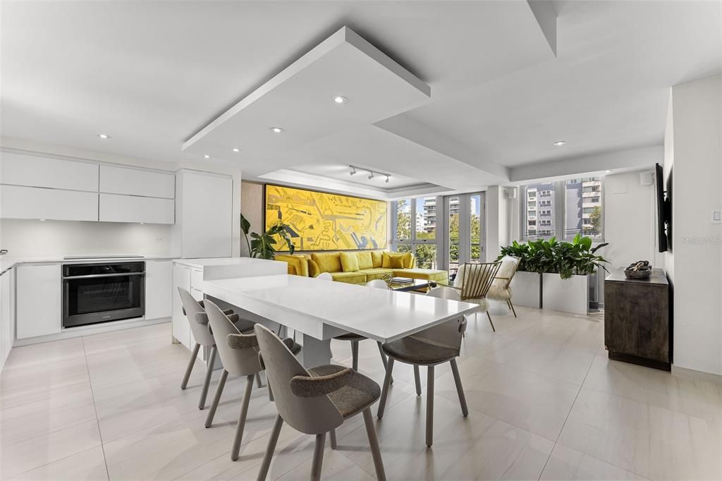 For Sale: $795,000 (3 beds, 2 baths, 1947 Square Feet)