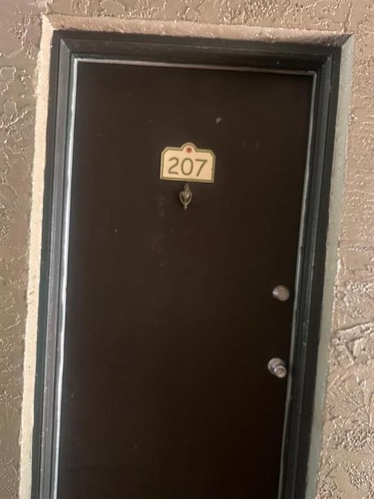 В аренду: $1,750 (2 спален, 2 ванн, 1209 Квадратных фут)