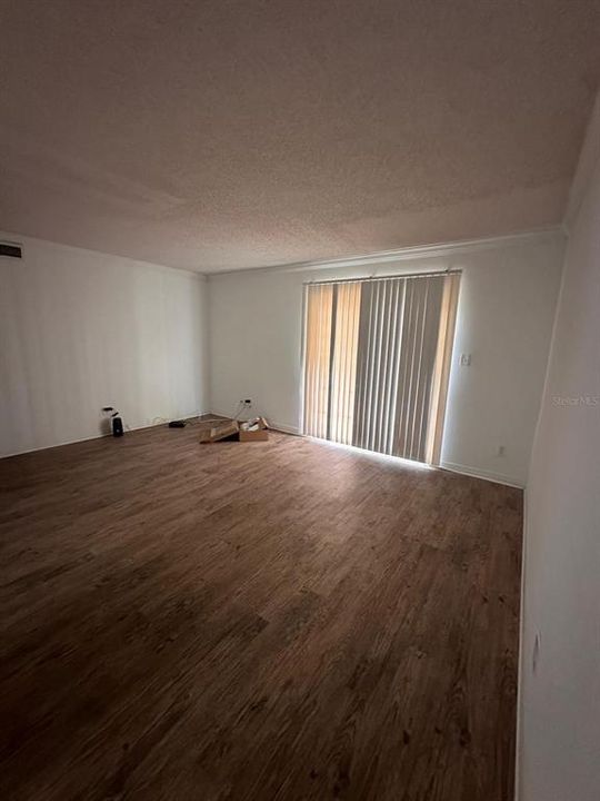 В аренду: $1,750 (2 спален, 2 ванн, 1209 Квадратных фут)