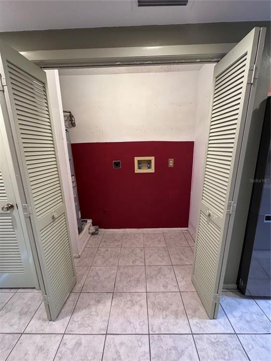 En Venta: $184,900 (2 camas, 2 baños, 1060 Pies cuadrados)