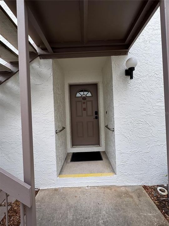 En Venta: $184,900 (2 camas, 2 baños, 1060 Pies cuadrados)