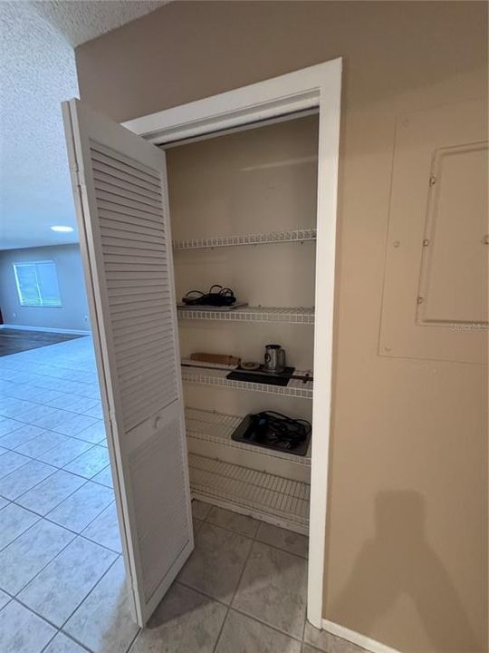 En Venta: $184,900 (2 camas, 2 baños, 1060 Pies cuadrados)