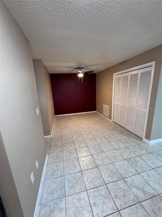 En Venta: $184,900 (2 camas, 2 baños, 1060 Pies cuadrados)