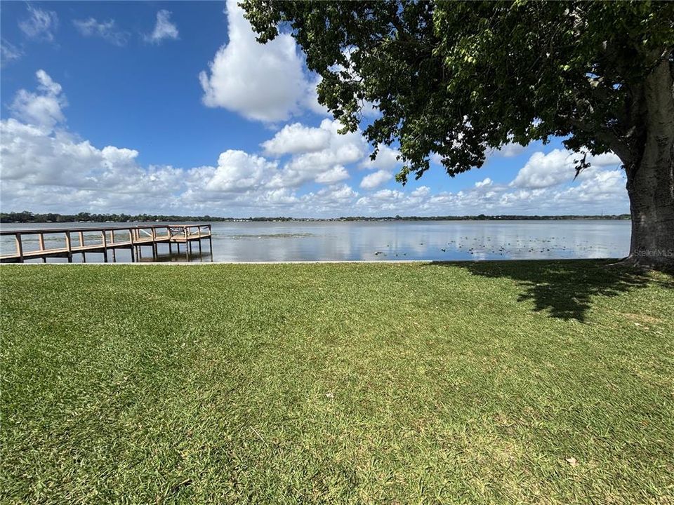 待售: $185,000 (2 贝兹, 2 浴室, 960 平方英尺)