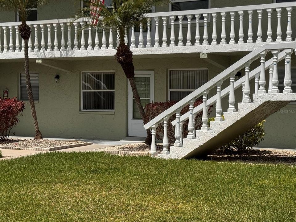 For Sale: $79,900 (1 beds, 1 baths, 565 Square Feet)