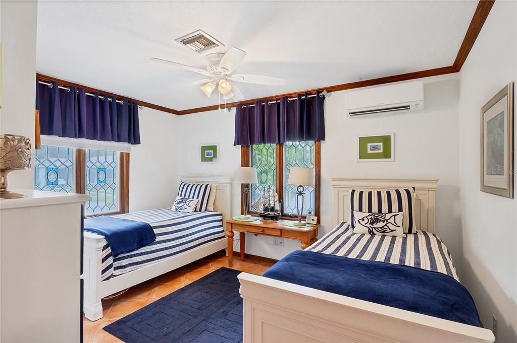 En Venta: $1,175,000 (4 camas, 3 baños, 2292 Pies cuadrados)