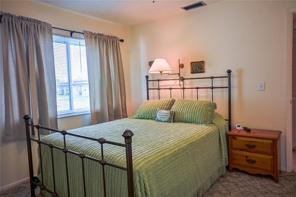 Activo con contrato: $169,000 (2 camas, 2 baños, 1332 Pies cuadrados)