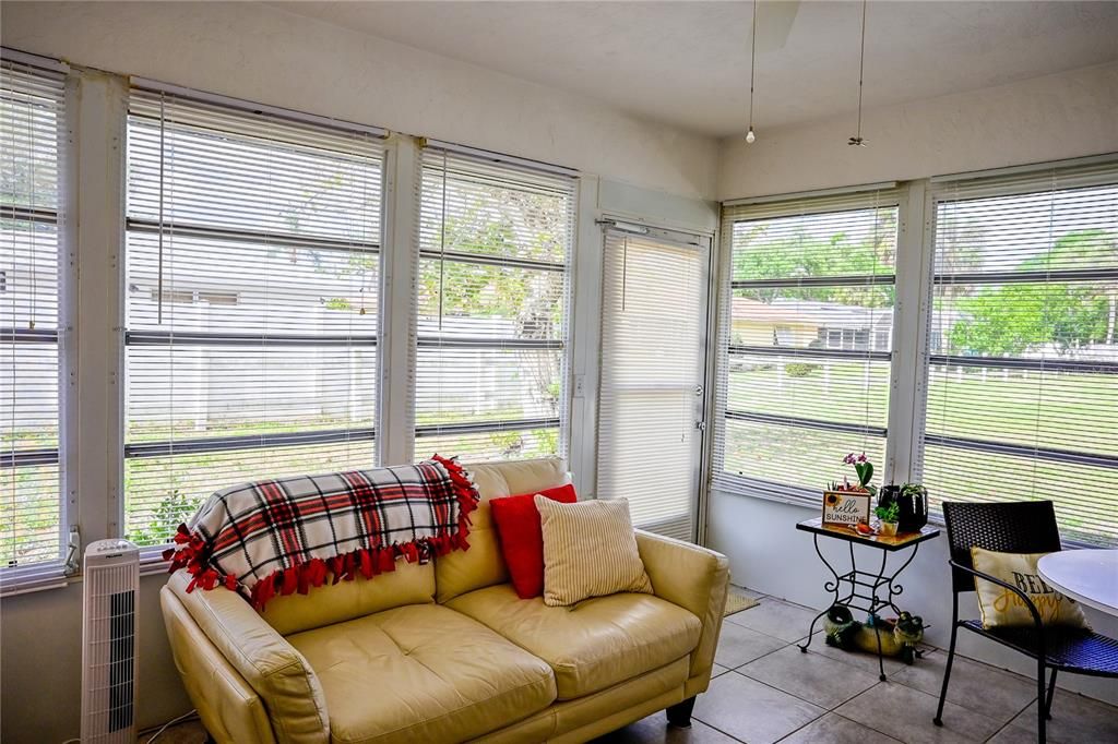 Activo con contrato: $169,000 (2 camas, 2 baños, 1332 Pies cuadrados)