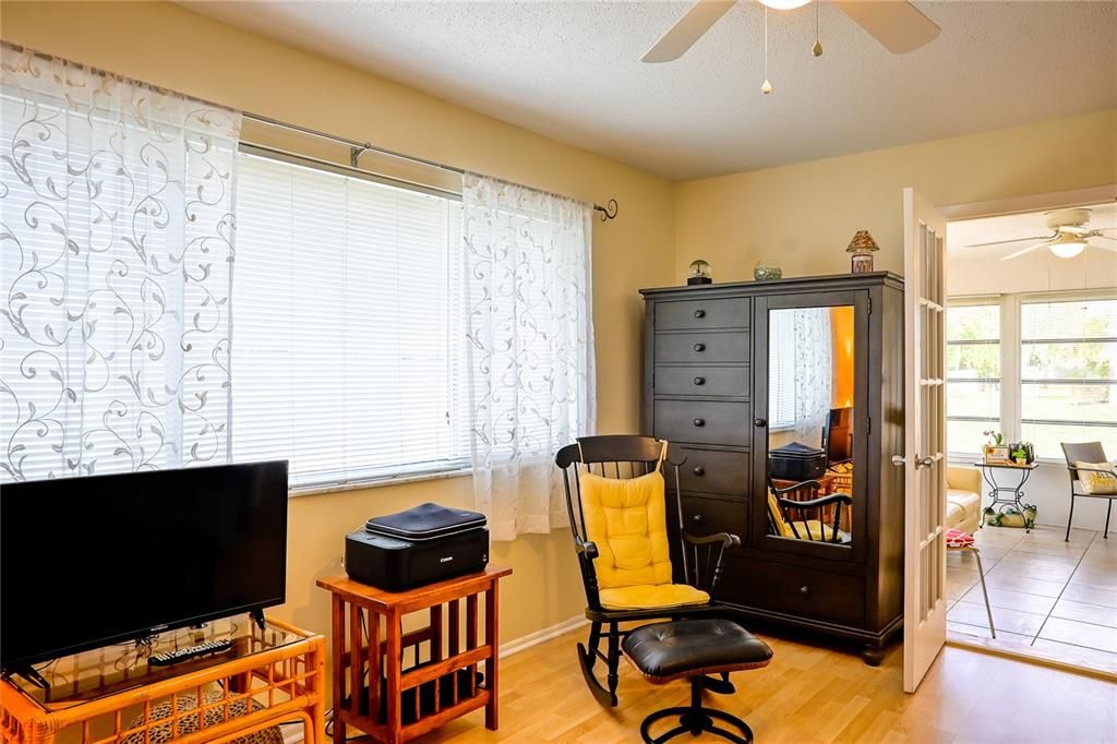 Activo con contrato: $169,000 (2 camas, 2 baños, 1332 Pies cuadrados)