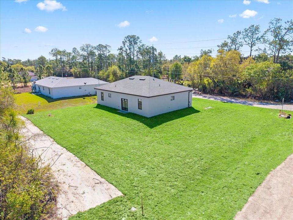 For Sale: $279,900 (3 beds, 2 baths, 1270 Square Feet)