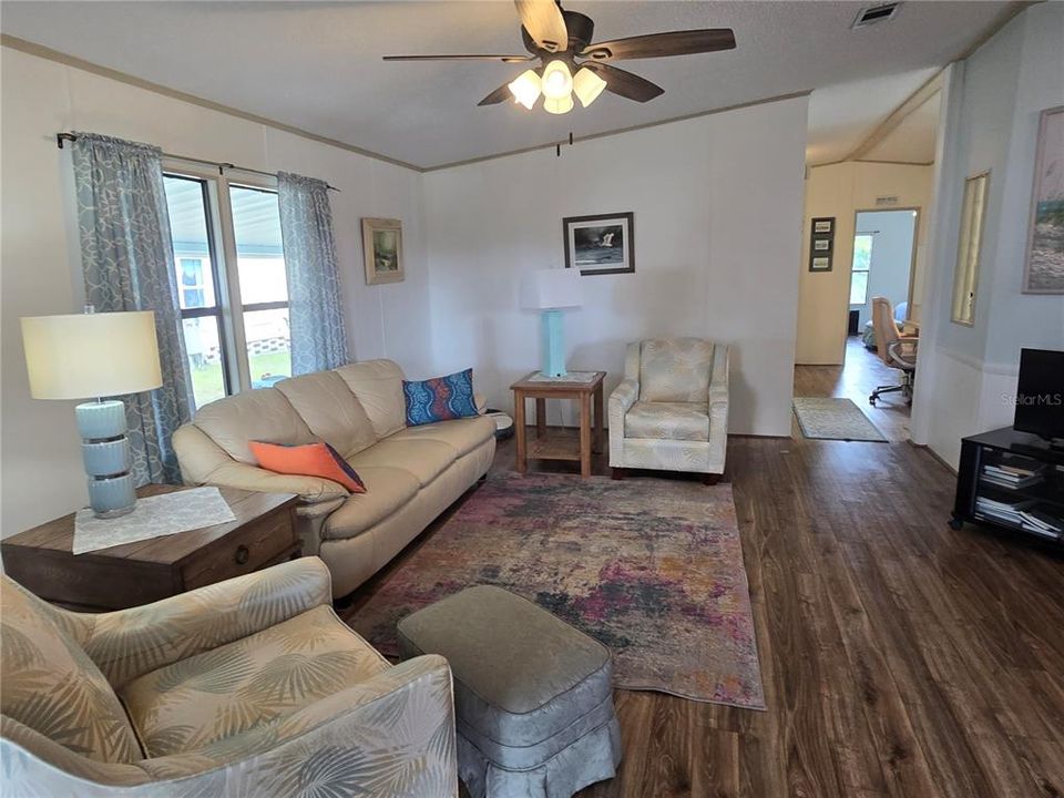 En Venta: $159,750 (2 camas, 2 baños, 1248 Pies cuadrados)