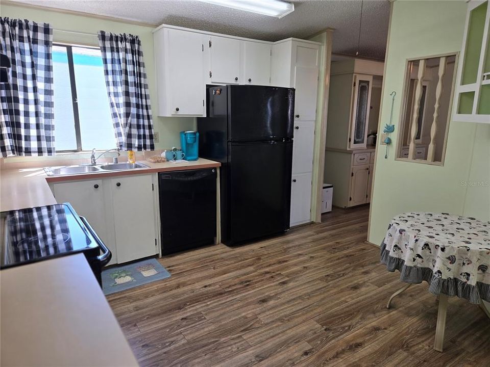 En Venta: $159,750 (2 camas, 2 baños, 1248 Pies cuadrados)