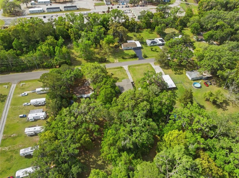 Activo con contrato: $219,900 (4 camas, 1 baños, 1240 Pies cuadrados)