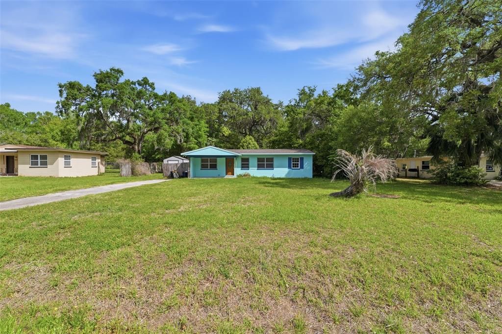 Activo con contrato: $219,900 (4 camas, 1 baños, 1240 Pies cuadrados)