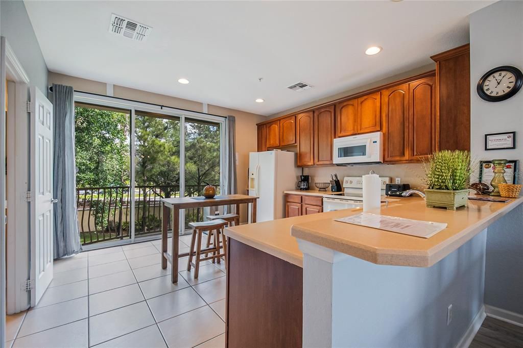 Active With Contract: $475,000 (3 beds, 3 baths, 1741 Square Feet)