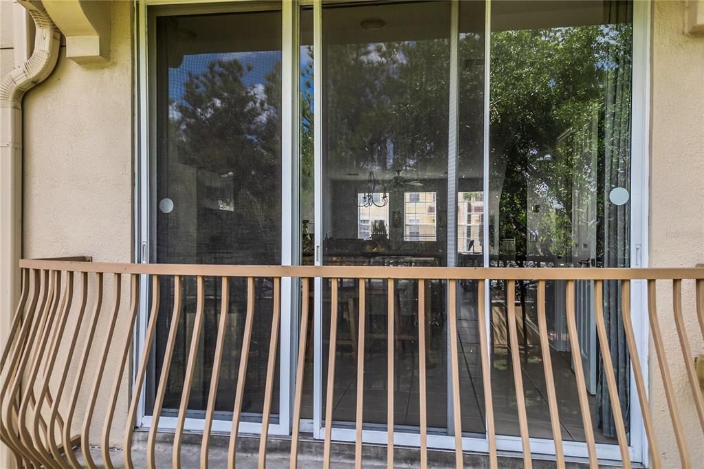 Active With Contract: $475,000 (3 beds, 3 baths, 1741 Square Feet)