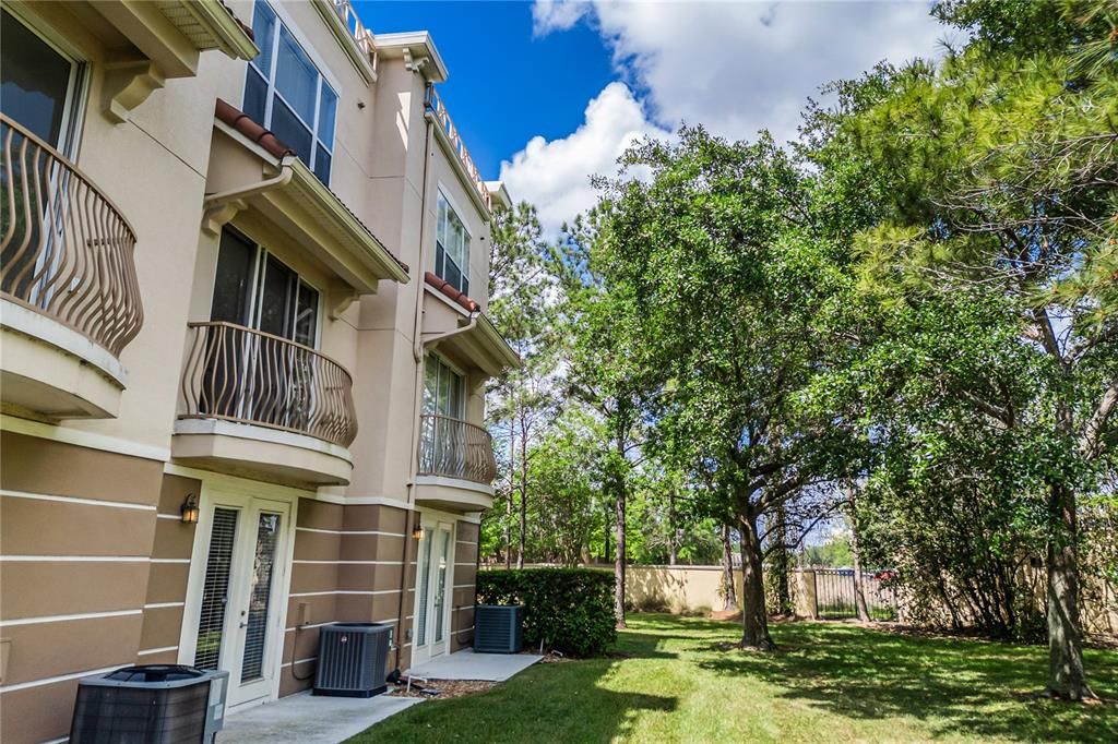 Active With Contract: $475,000 (3 beds, 3 baths, 1741 Square Feet)