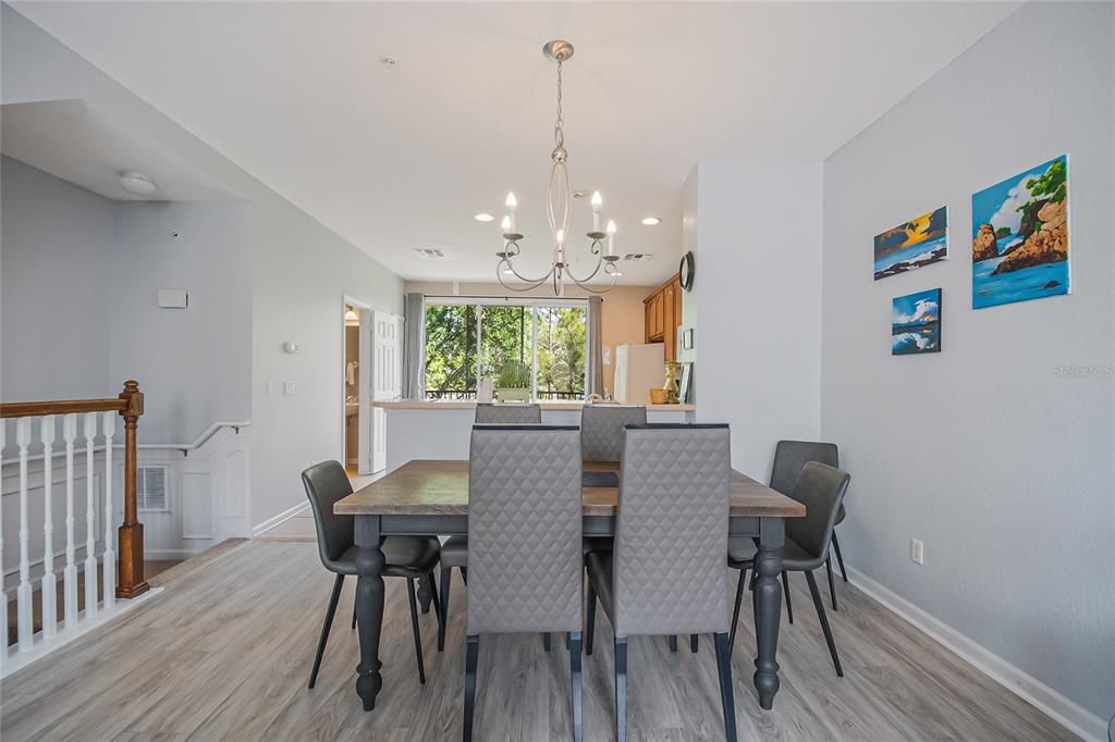 Active With Contract: $475,000 (3 beds, 3 baths, 1741 Square Feet)