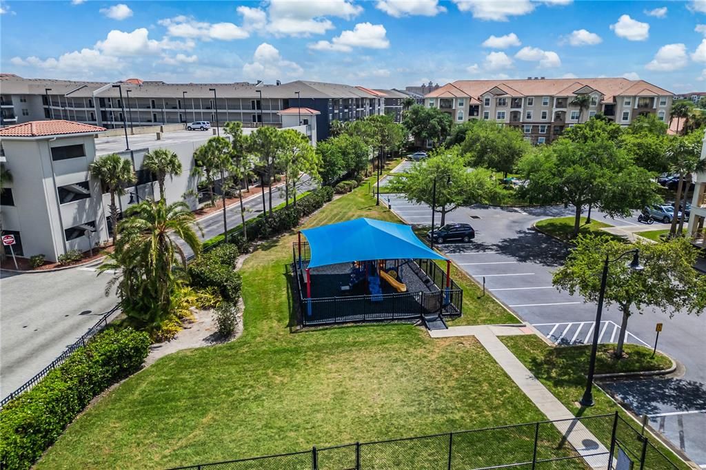 Active With Contract: $475,000 (3 beds, 3 baths, 1741 Square Feet)