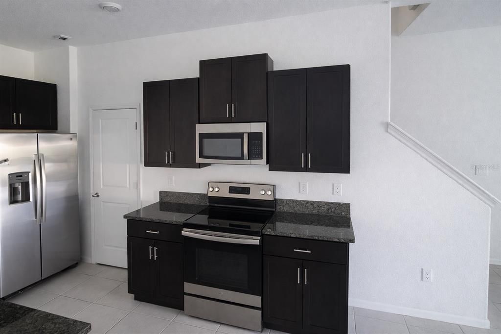 En Venta: $225,900 (3 camas, 2 baños, 1760 Pies cuadrados)