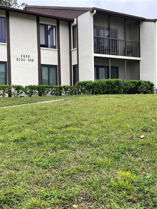 На продажу: $183,900 (2 спален, 2 ванн, 1038 Квадратных фут)