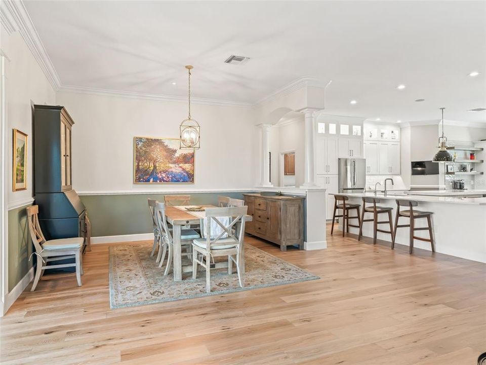 For Sale: $1,425,000 (3 beds, 2 baths, 2581 Square Feet)