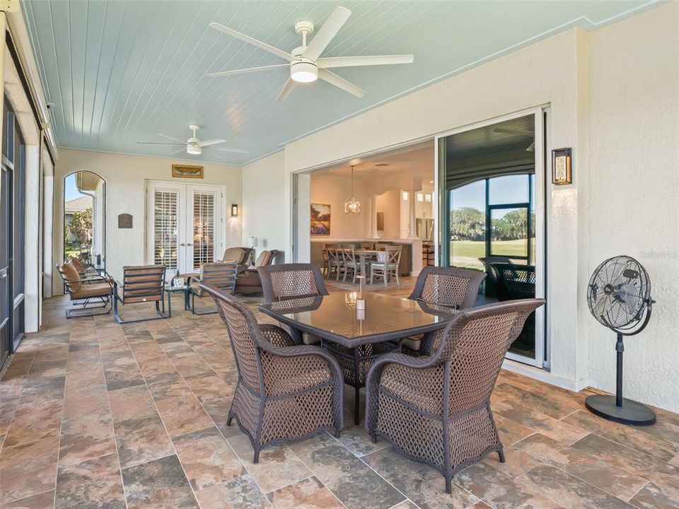 For Sale: $1,425,000 (3 beds, 2 baths, 2581 Square Feet)