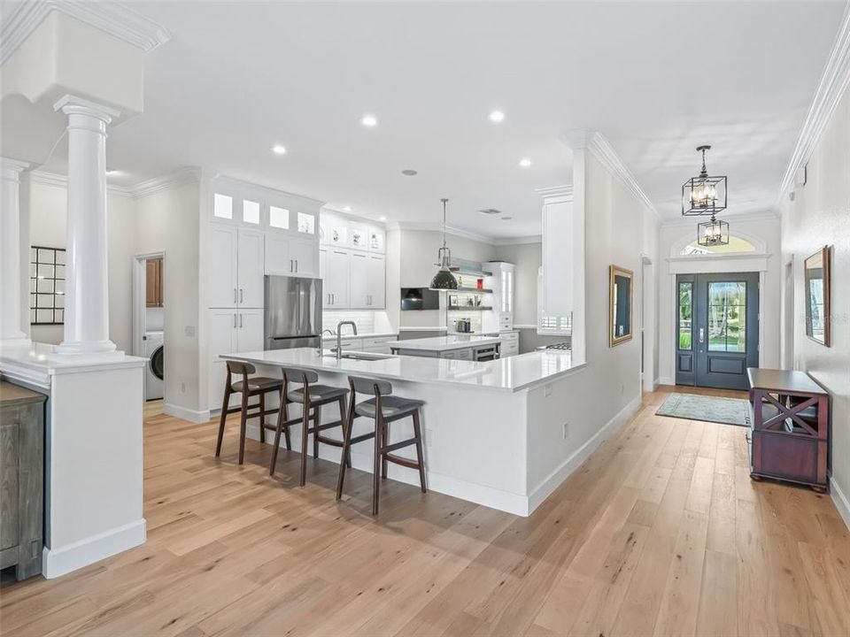 For Sale: $1,425,000 (3 beds, 2 baths, 2581 Square Feet)