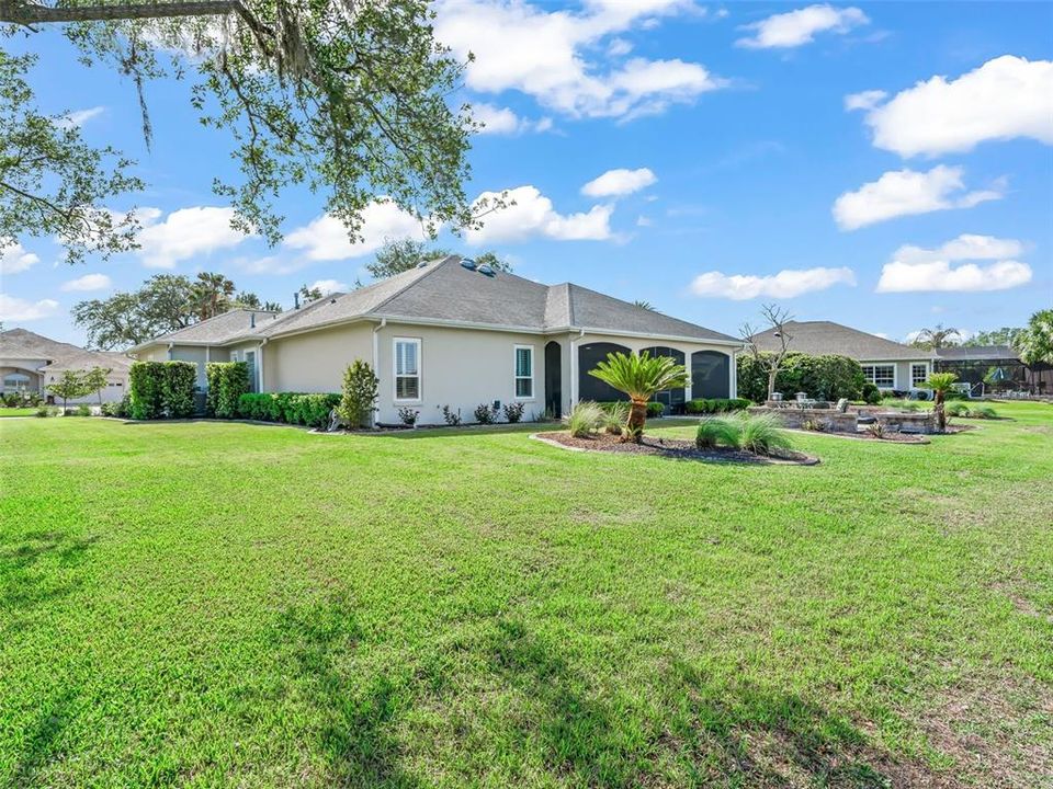 For Sale: $1,425,000 (3 beds, 2 baths, 2581 Square Feet)