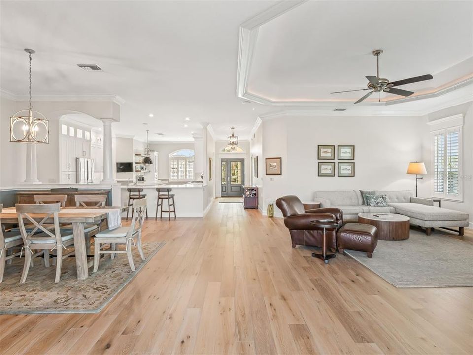 For Sale: $1,425,000 (3 beds, 2 baths, 2581 Square Feet)
