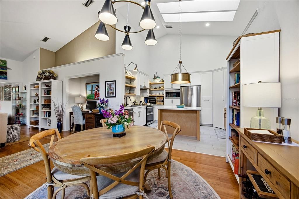 En Venta: $249,900 (3 camas, 2 baños, 1450 Pies cuadrados)