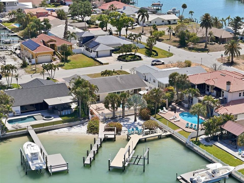 En Venta: $1,550,000 (3 camas, 2 baños, 1953 Pies cuadrados)