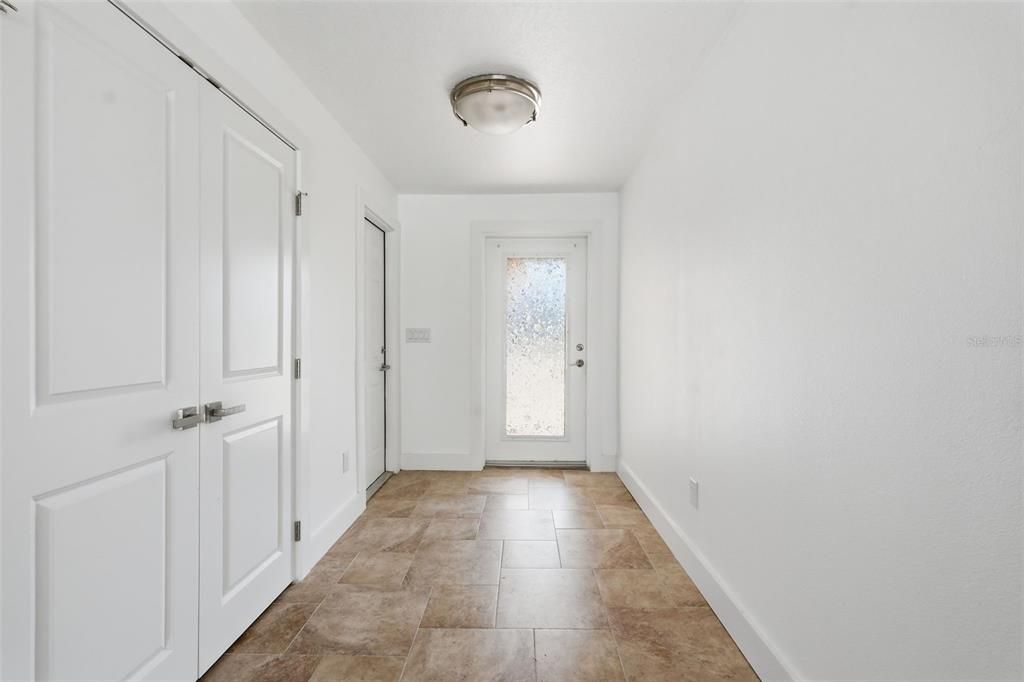 En Venta: $1,550,000 (3 camas, 2 baños, 1953 Pies cuadrados)