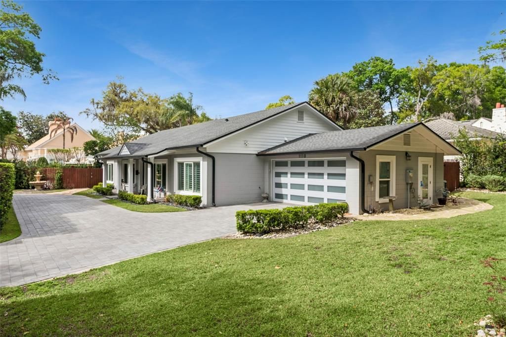 For Sale: $1,699,000 (3 beds, 3 baths, 2488 Square Feet)