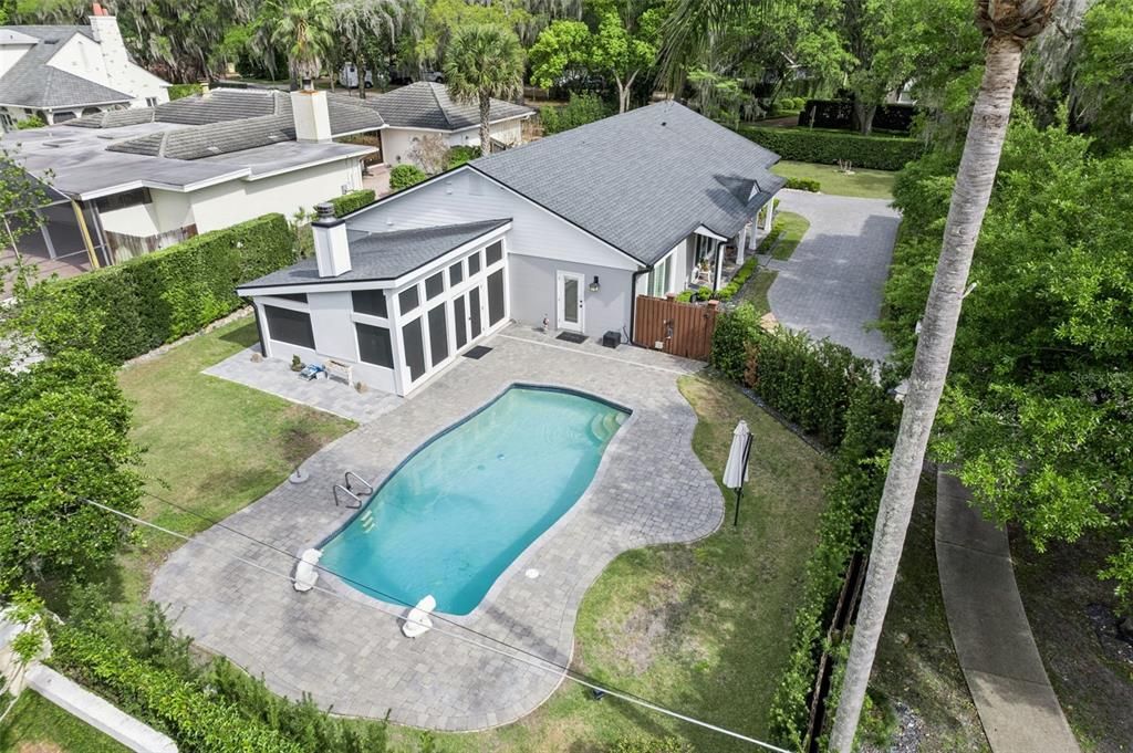 For Sale: $1,699,000 (3 beds, 3 baths, 2488 Square Feet)